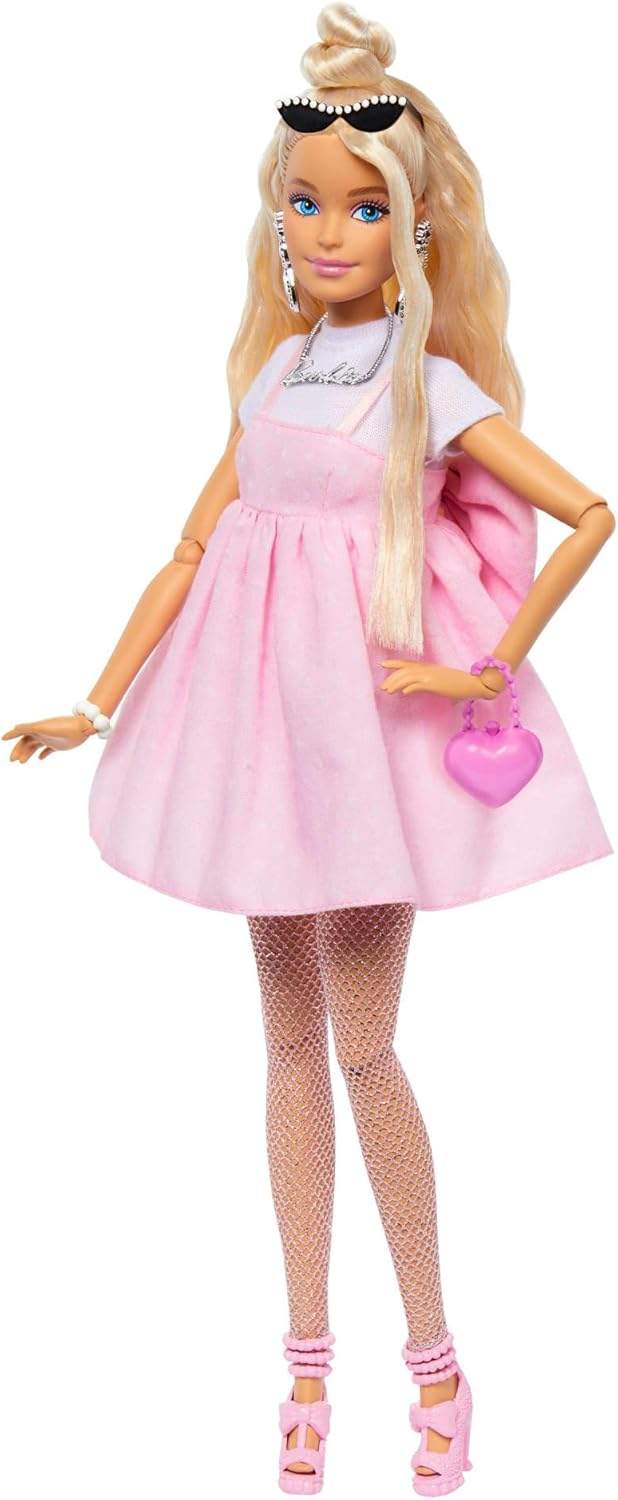 Barbie w pastelowej sukience