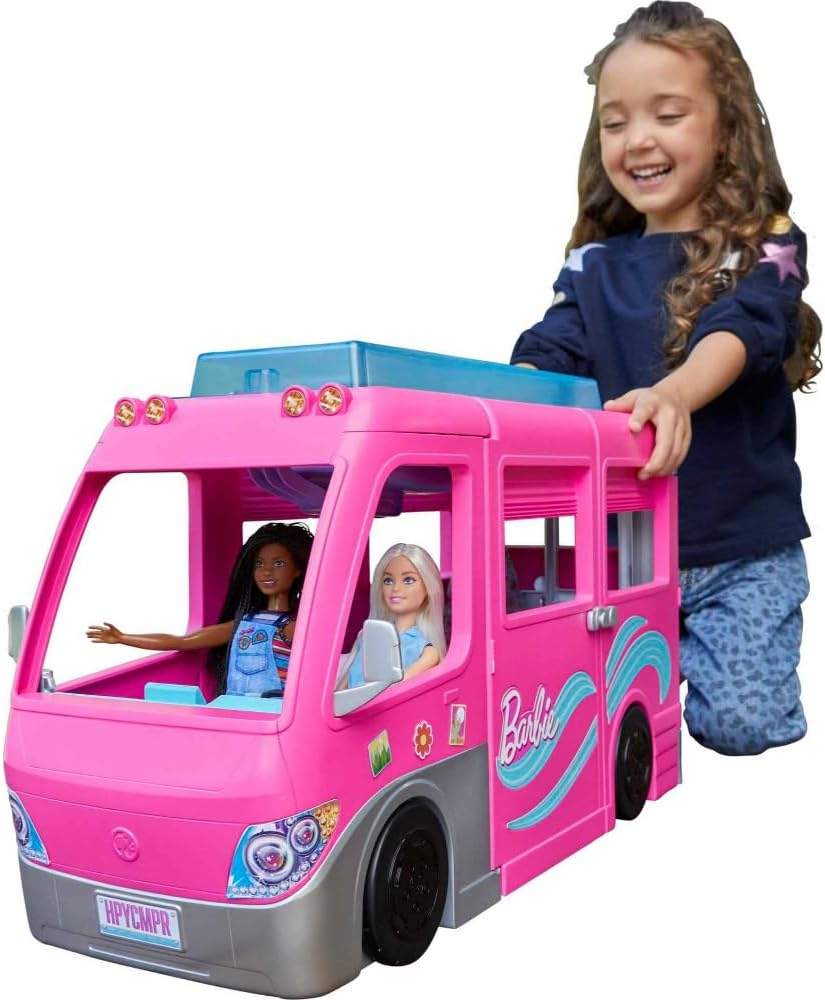 Barbie Dreamcamper – Kamper z zjeżdżalnią i basenem