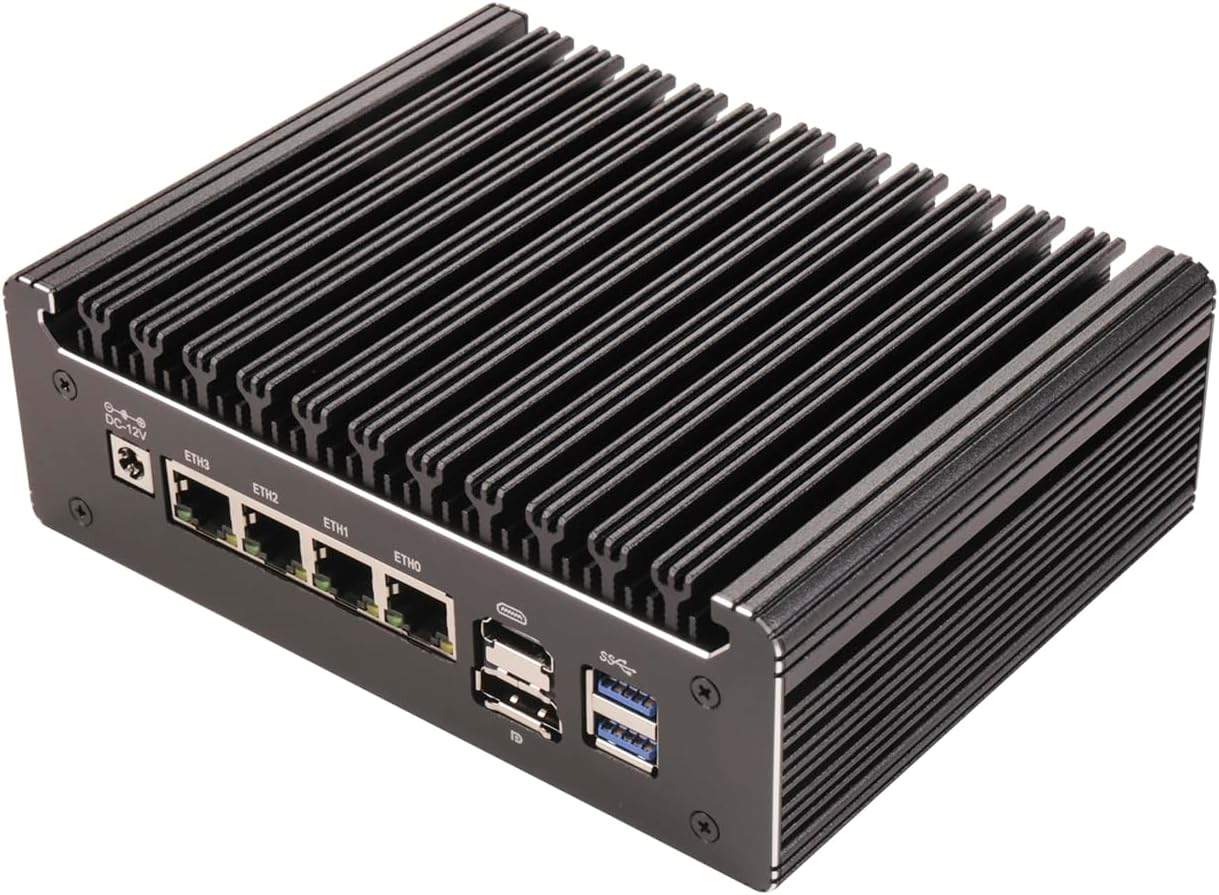 Mini PC HUNSN RS52 – widok frontowy