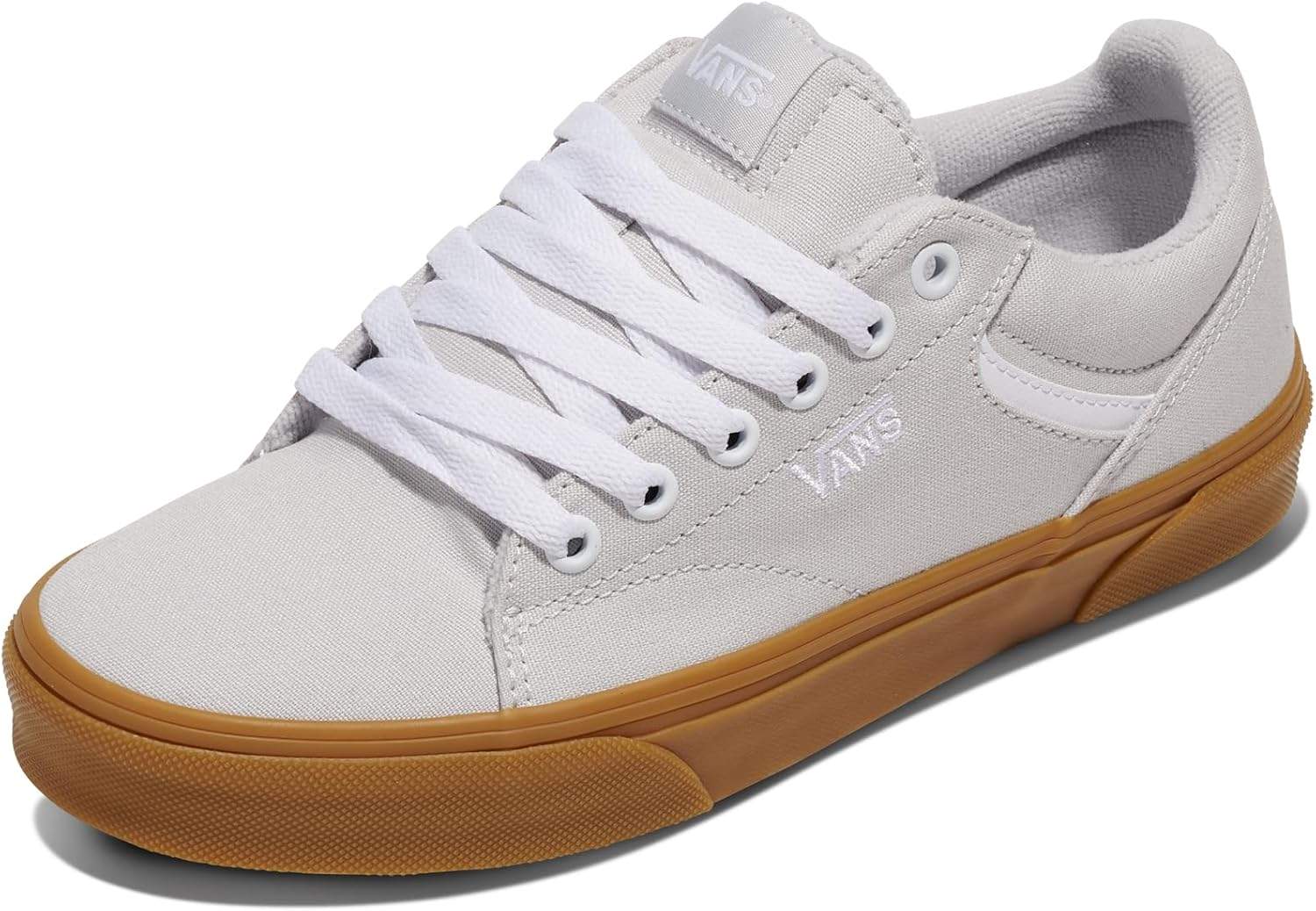 Vans Kobiety SeldanAdidasy – styl retro lat 90.